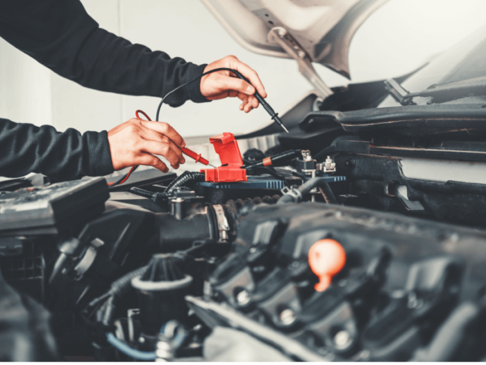 car-repairs-diy-vs-professional-700x525